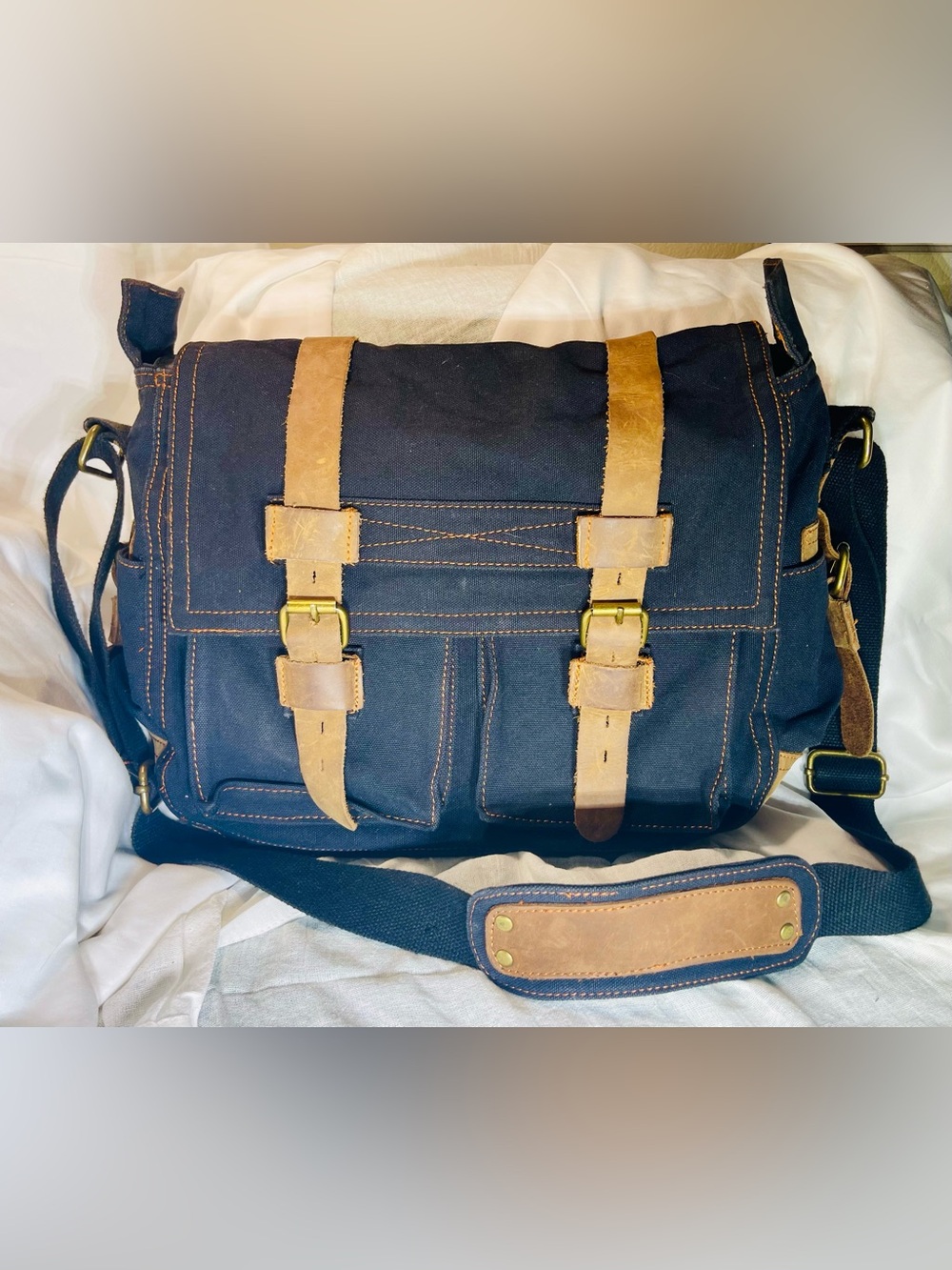 PRISTINE Augur Strauss & Co Navy Blue Canvas & Leather Messenger Bag